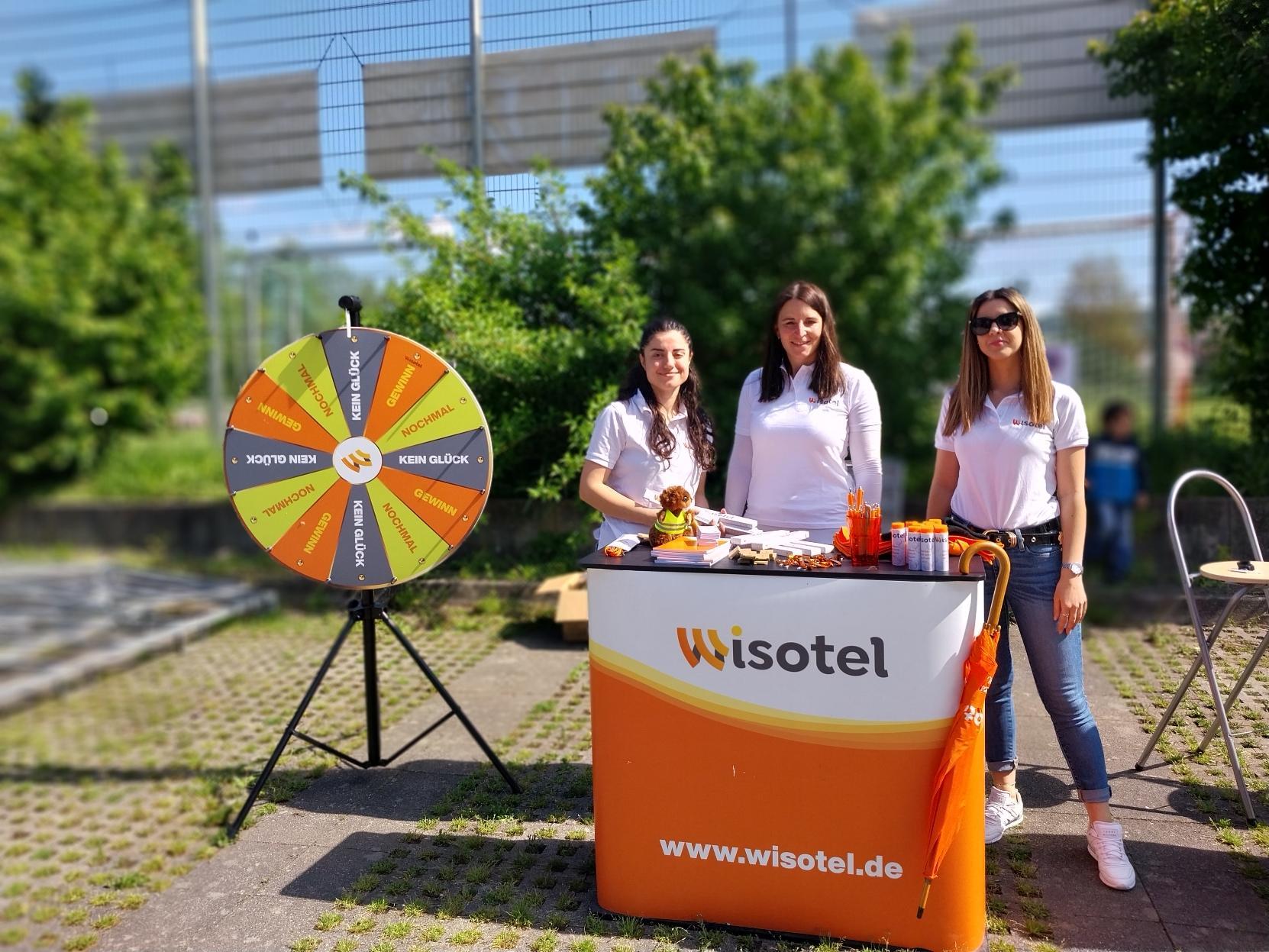 wisotel_hertmannsweiler_glasfaserausbau_party.jpg